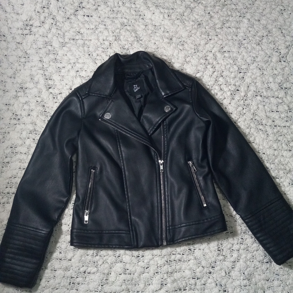🔥Kids Art Class Black Faux Leather Jacket Size S 6-6X Girls